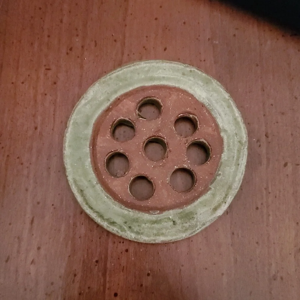 Green Ceramic Flower 🌻 Arranging Disc